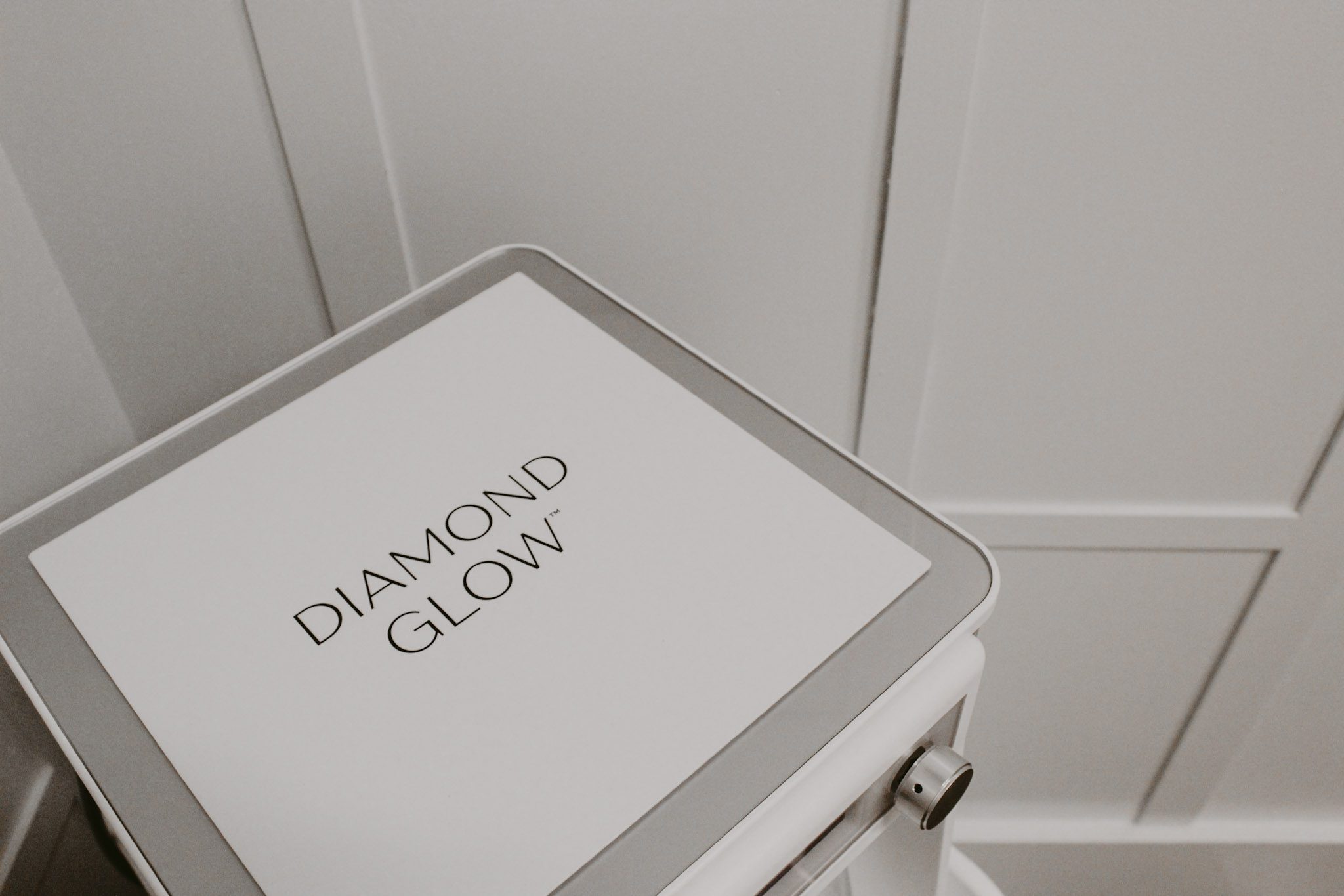DiamondGlow