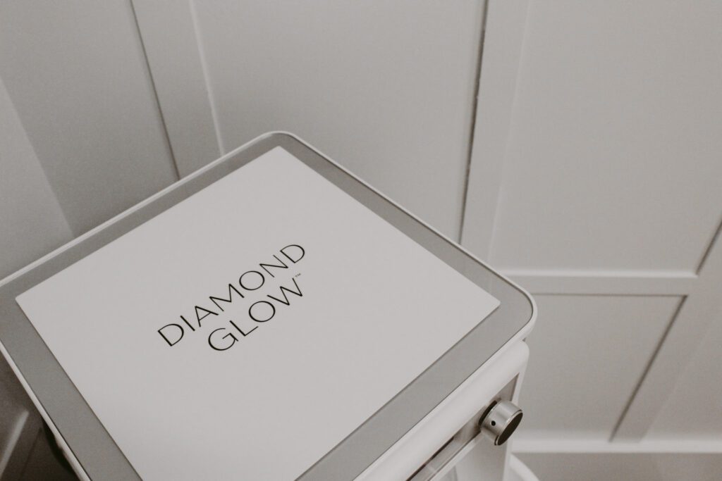 DiamondGlow